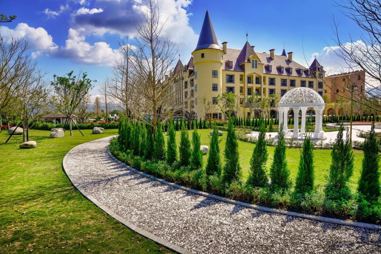 Grand Cosmos Resort Ruisui Hualien Exterior photo