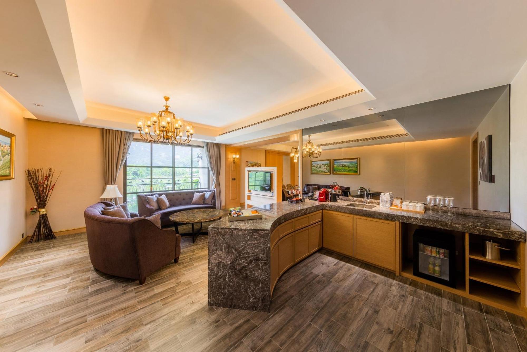 Grand Cosmos Resort Ruisui Hualien Exterior photo